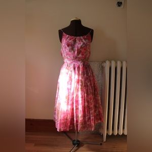 Stunning vintage dress